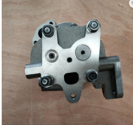 PC650 S6D155 Diesel Engine Parts Oil Pump 6128-52-1013