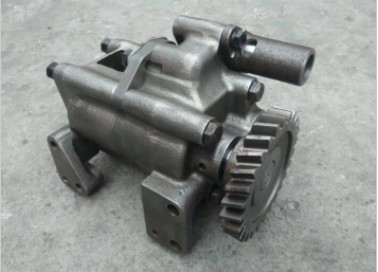 For Komatsu Bulldozer D80A-12 Engine NH220 Oil Pump 6620-51-1000